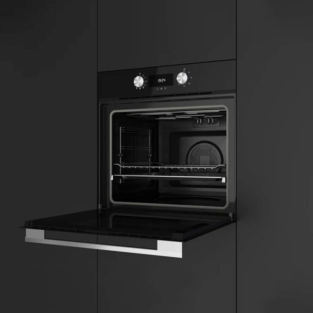 Forno Elétrico TEKA I Modelo: MAESTRO HLB 8400 BK I Capacidade: 71 litros I Classe: A+